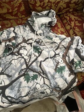 Peanuts White Camo Hoodie with Tree Branch and Snoopy Print